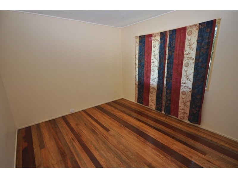 32 Maple Street KINGSTON 4114, Kingston QLD 4114