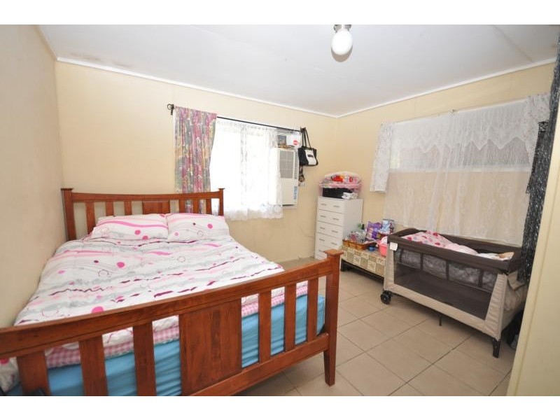 19 Fairdale  Street, Woodridge QLD 4114