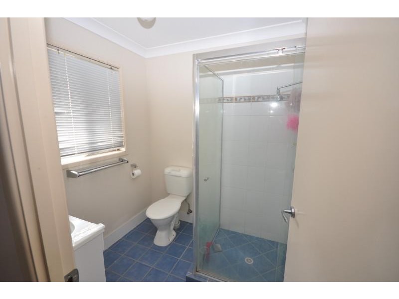 4 Lacy Street, Waterford QLD 4133