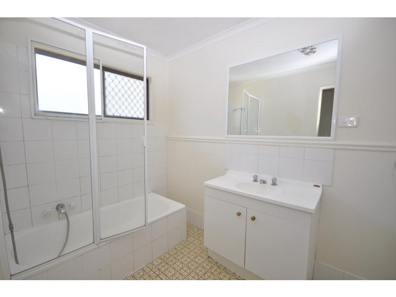 1 Orionis Street, Kingston QLD 4114