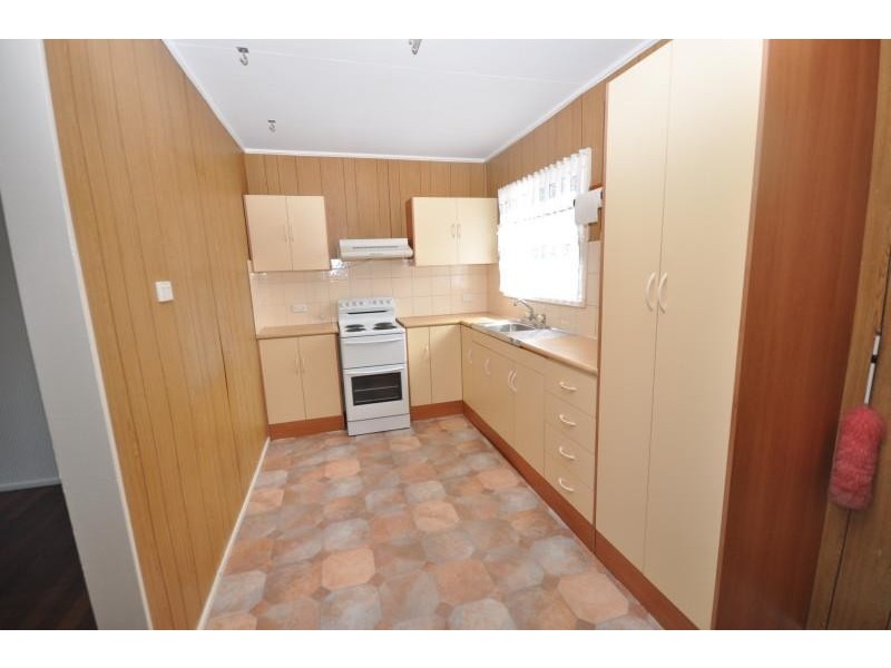 74 Albert Street, Woodridge QLD 4114