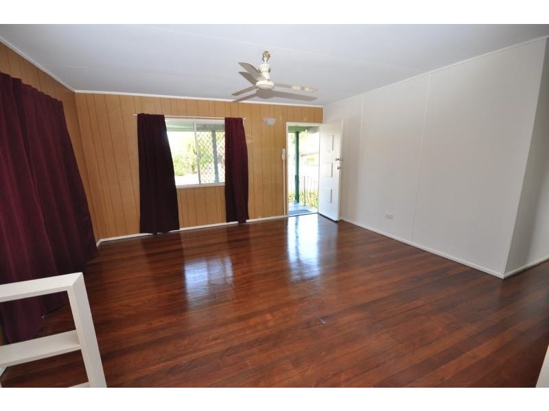 74 Albert Street, Woodridge QLD 4114