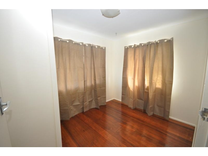 74 Albert Street, Woodridge QLD 4114