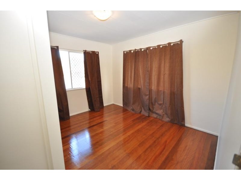 74 Albert Street, Woodridge QLD 4114