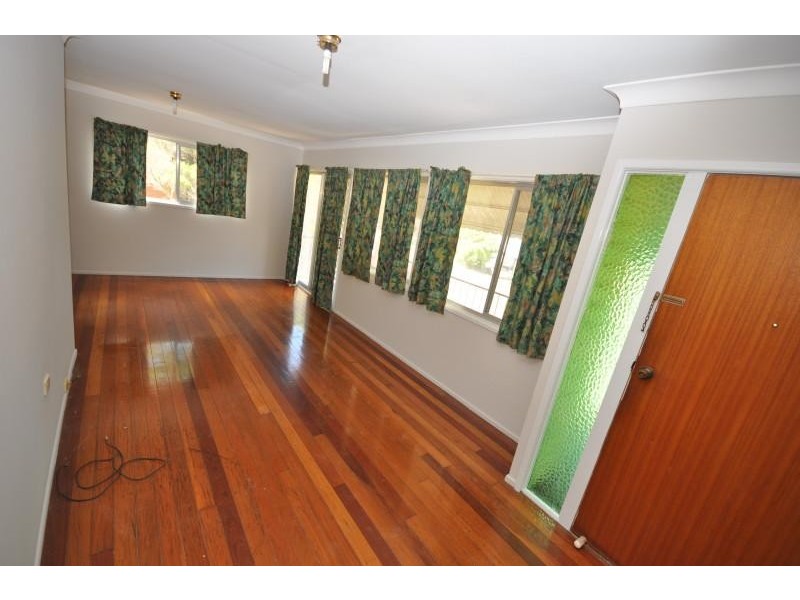 6 Rowanda Street, Slacks Creek QLD 4127