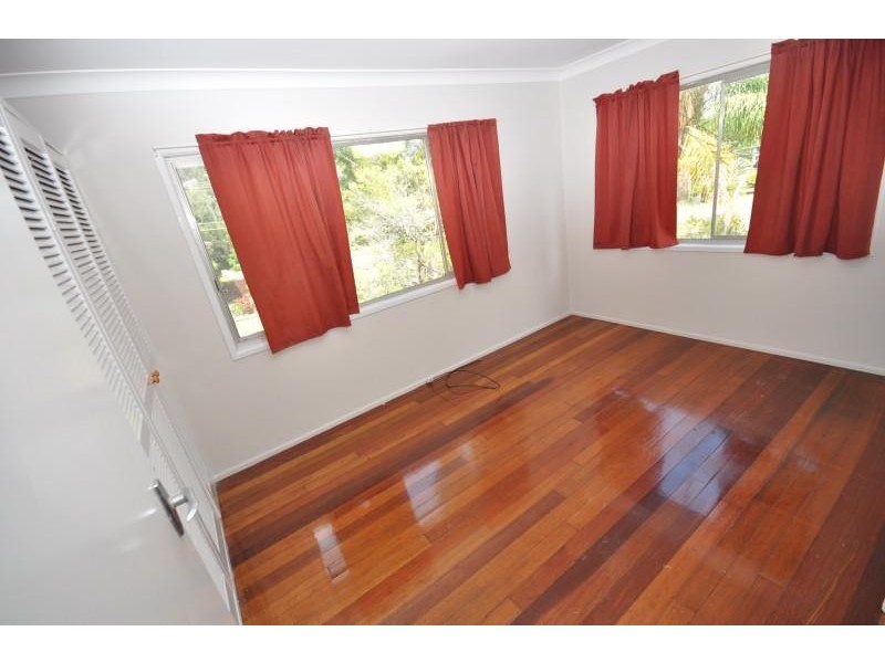 6 Rowanda Street, Slacks Creek QLD 4127