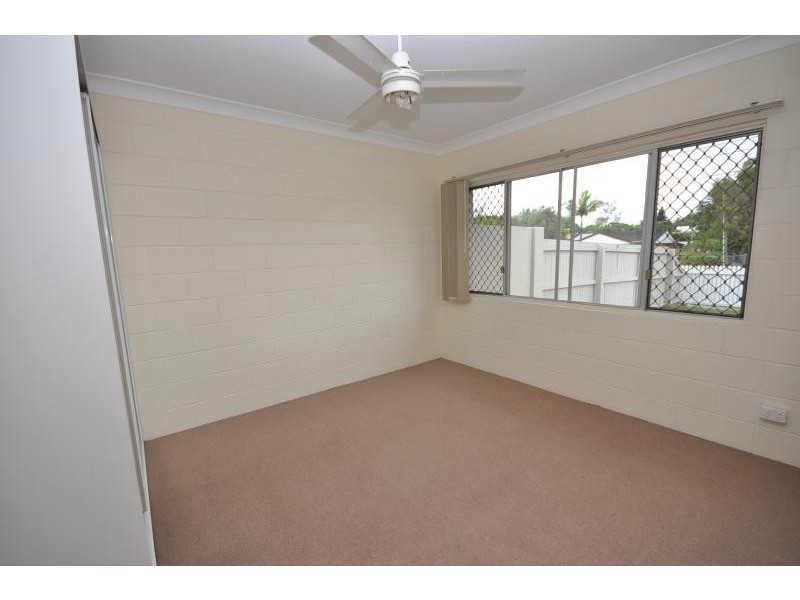 2/71 Ellen Street, Logan Central QLD 4114