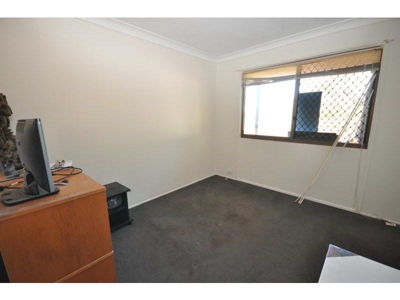 24 Antares Avenue, Kingston QLD 4114