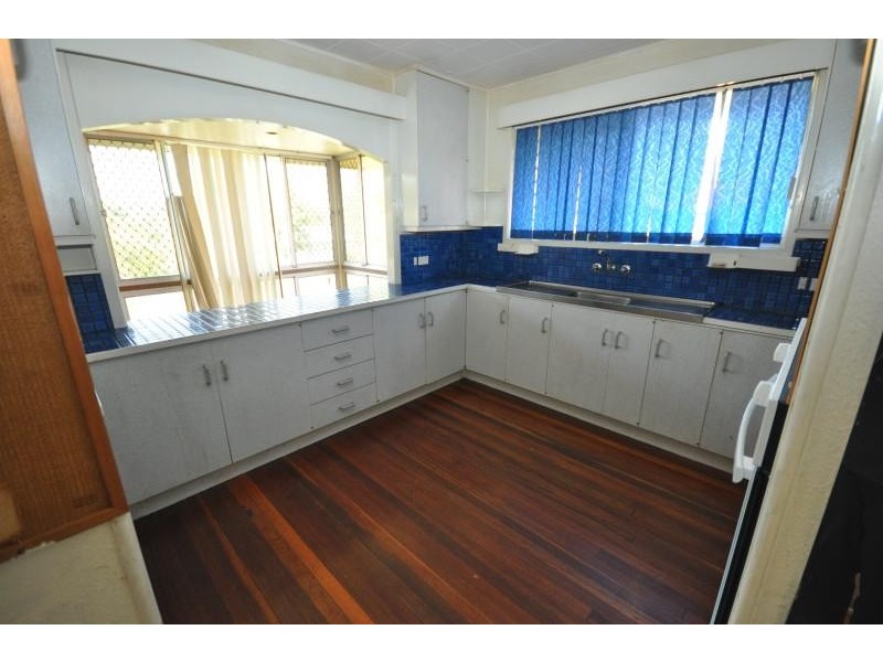 10 Bramston  Street, Woodridge QLD 4114