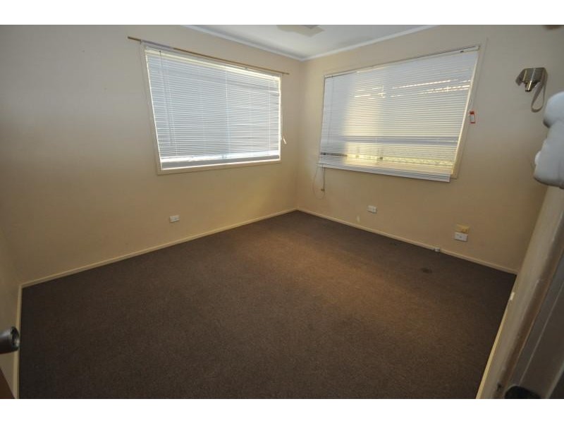 10 Bramston  Street, Woodridge QLD 4114