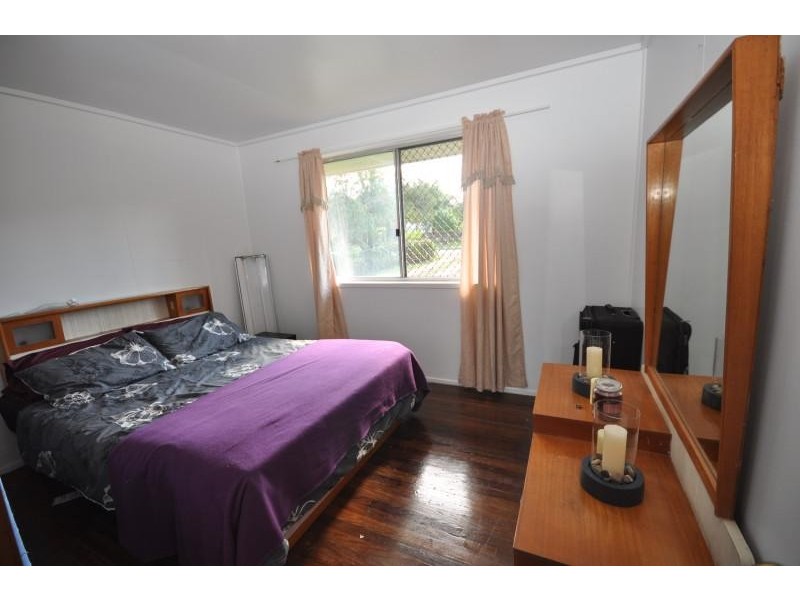 17 Eridani Avenue, Kingston QLD 4114