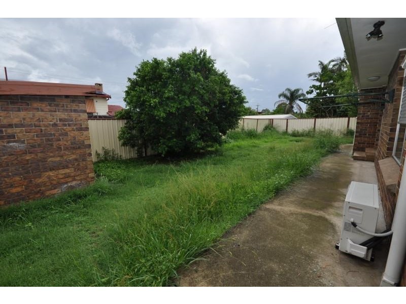 6 Macbeth Street, Kingston QLD 4114
