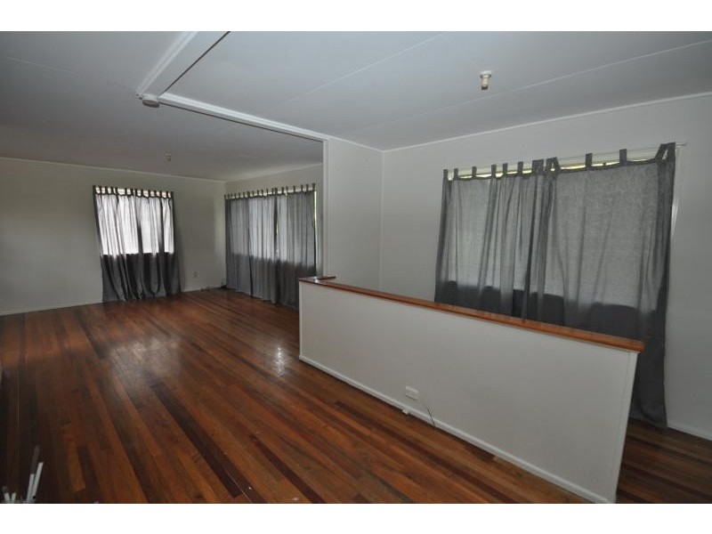 80 Smith Road, Woodridge QLD 4114