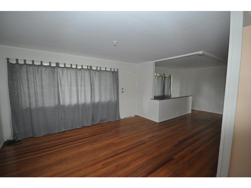 80 Smith Road, Woodridge QLD 4114