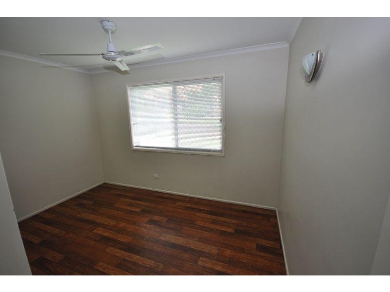 2 Sapium Street, Kingston QLD 4114