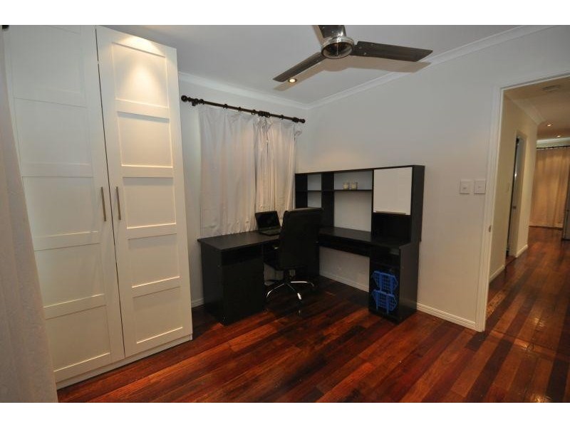 27 Patricia Avenue, Woodridge QLD 4114