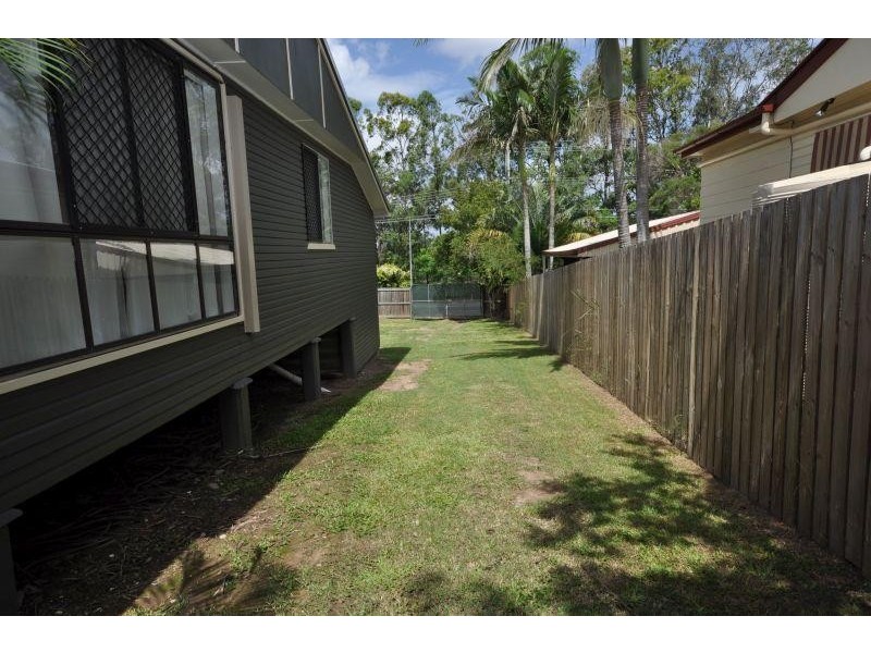 27 Patricia Avenue, Woodridge QLD 4114