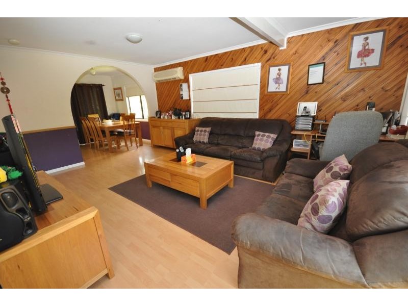 4/24 Ariel Avenue, Kingston QLD 4114