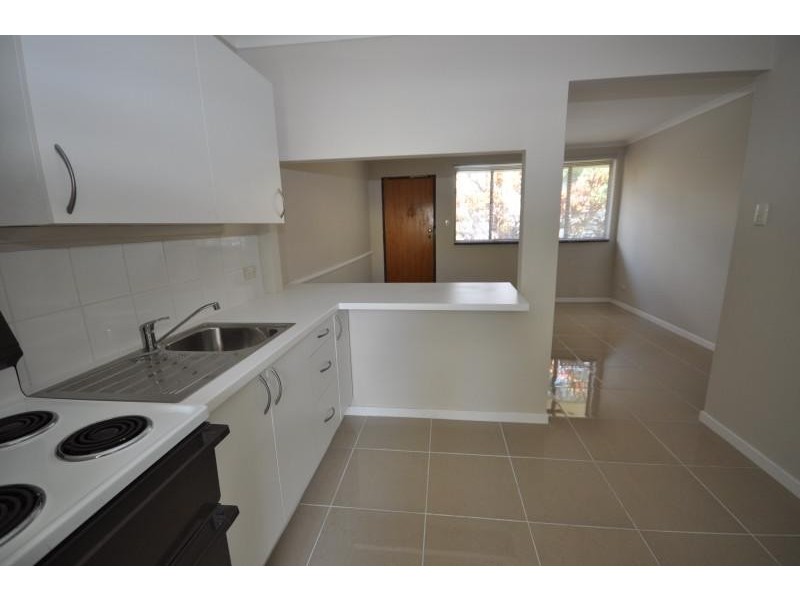 4/78 Ewing  Road, Woodridge QLD 4114