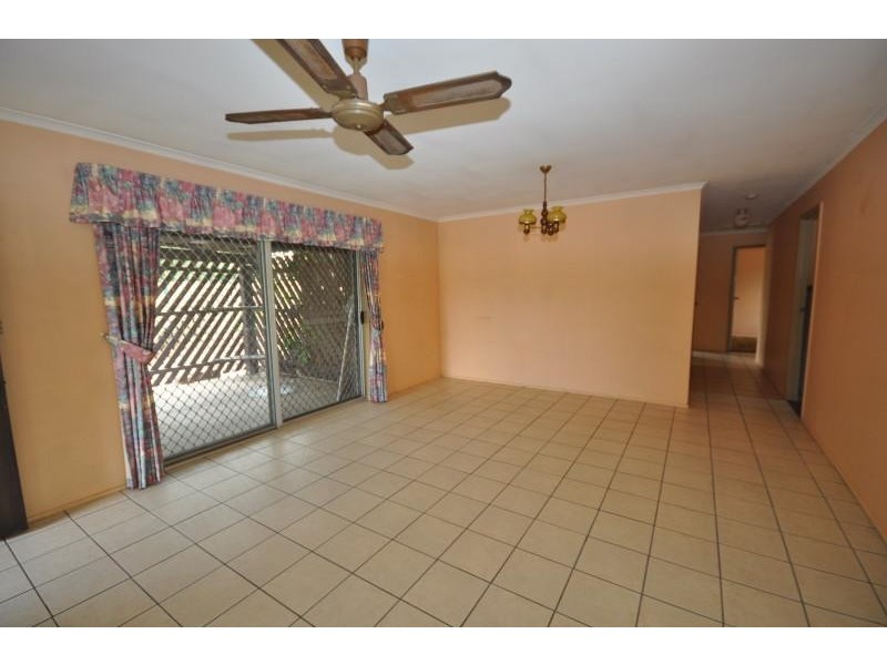 18 Gritl  Court, Kingston QLD 4114