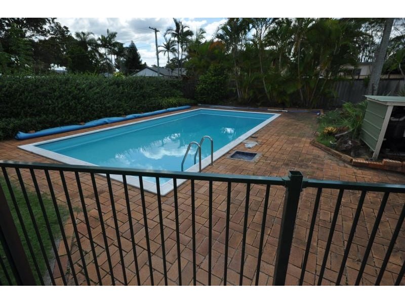 2 Flinders Street, Boronia Heights QLD 4124