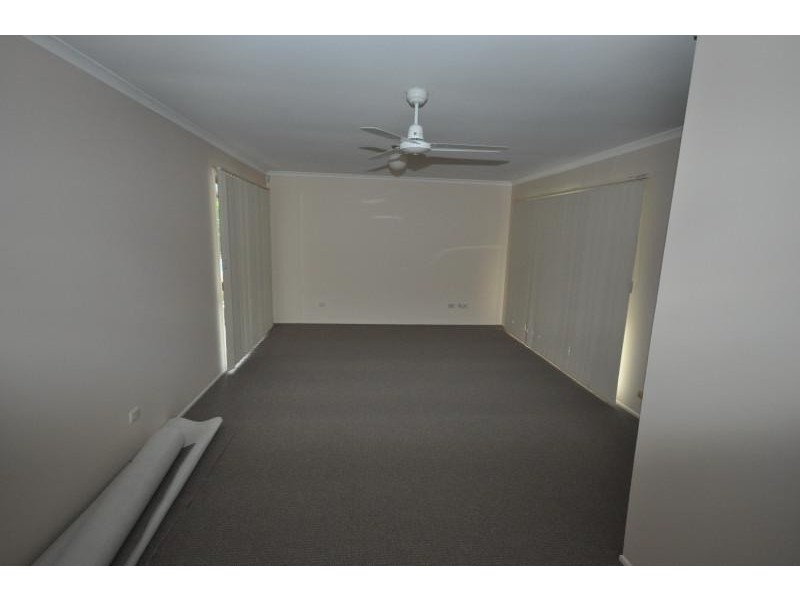 2 Flinders Street, Boronia Heights QLD 4124