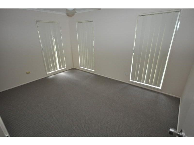 2 Flinders Street, Boronia Heights QLD 4124