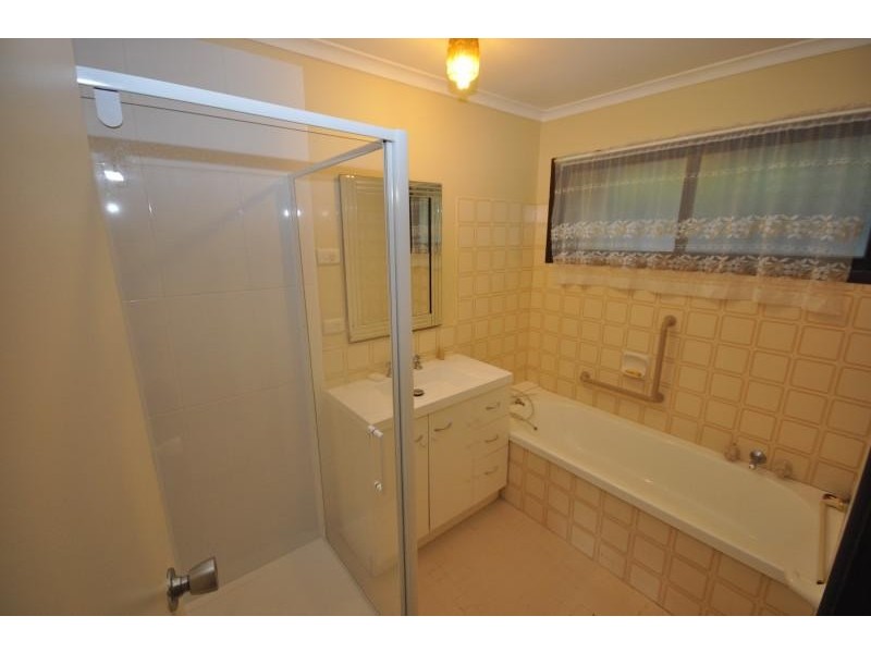 219 Kingston Road, Woodridge QLD 4114