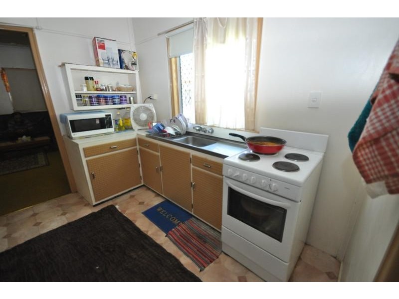 114 Railway  Parade, Woodridge QLD 4114