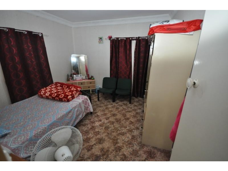 114 Railway  Parade, Woodridge QLD 4114