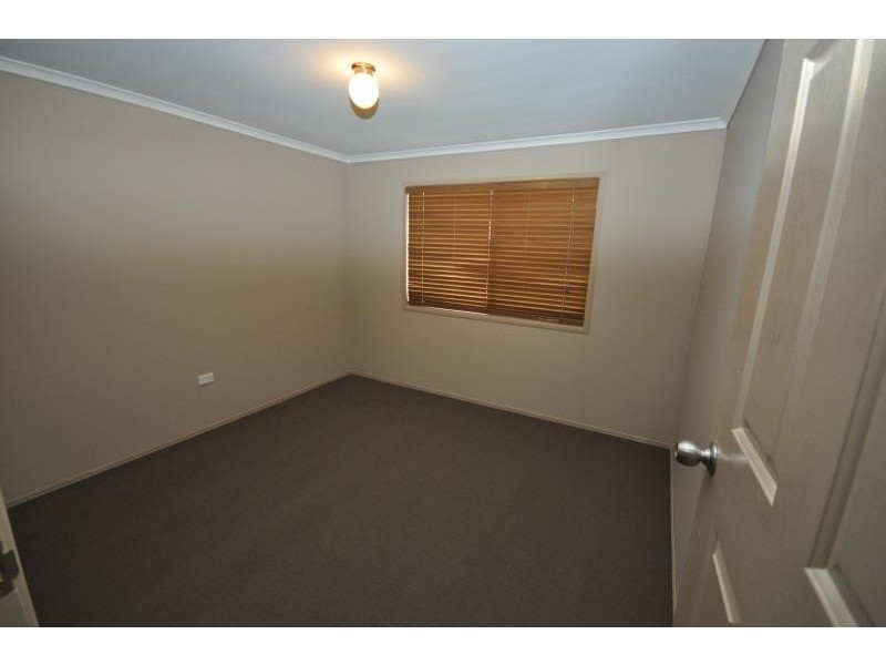 17 Bellatrix Drive, Kingston QLD 4114