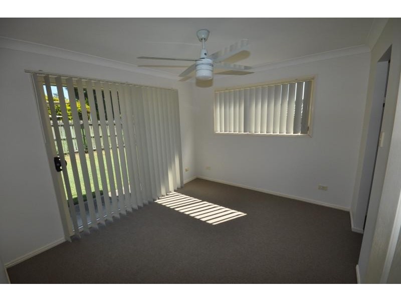 12 Houston Drive, Crestmead QLD 4132