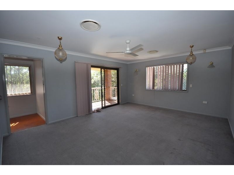 1 Evergreen Avenue, Loganlea QLD 4131