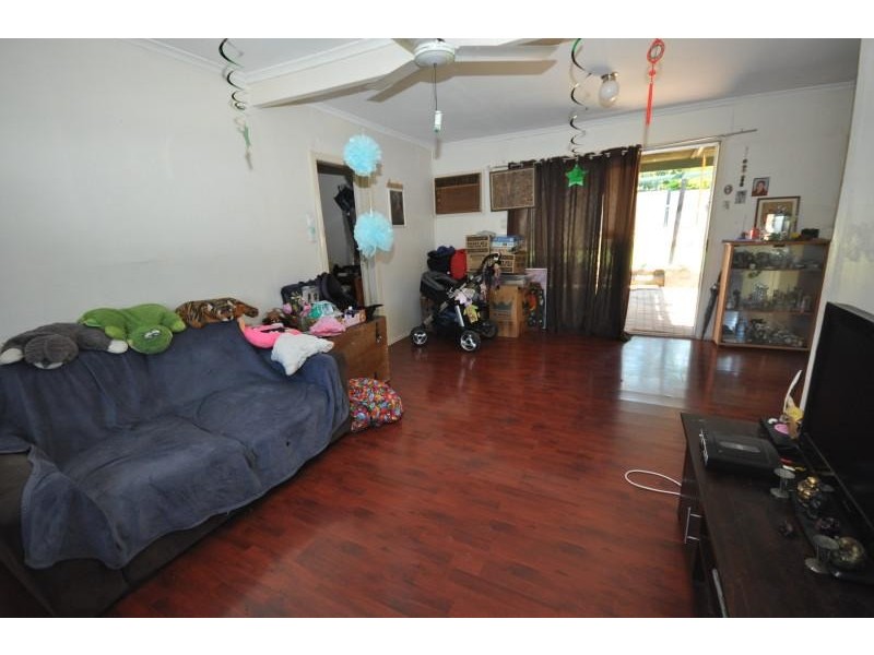 28 Patricia Avenue, Woodridge QLD 4114