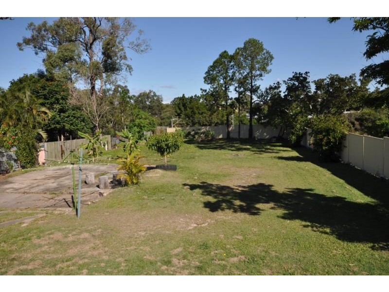 81 Mayes Avenue, Kingston QLD 4114