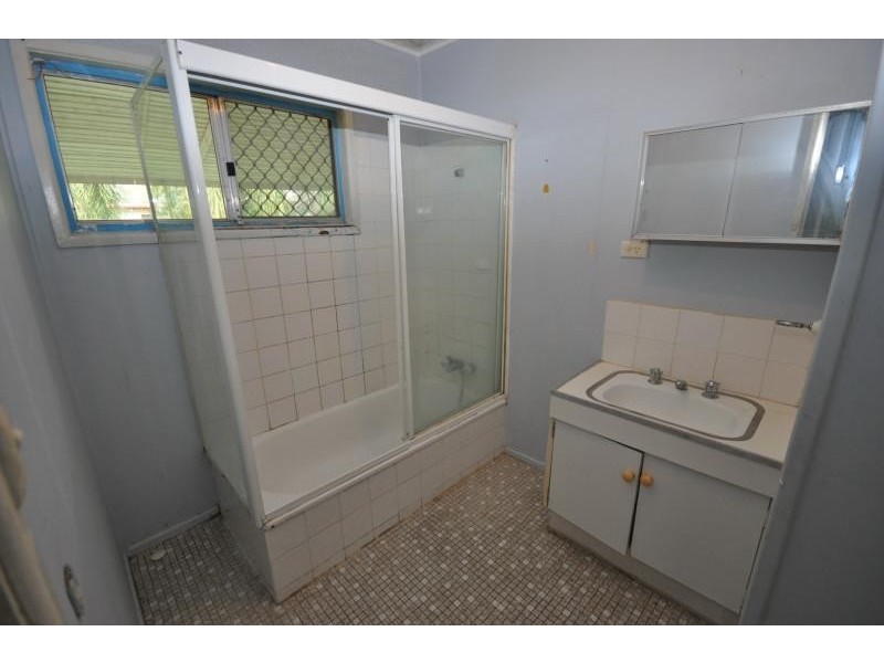 10 Gidgee Street, Kingston QLD 4114