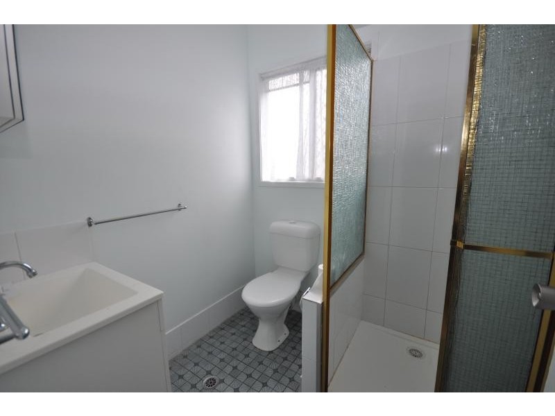 4 Woonga Street, Woodridge QLD 4114