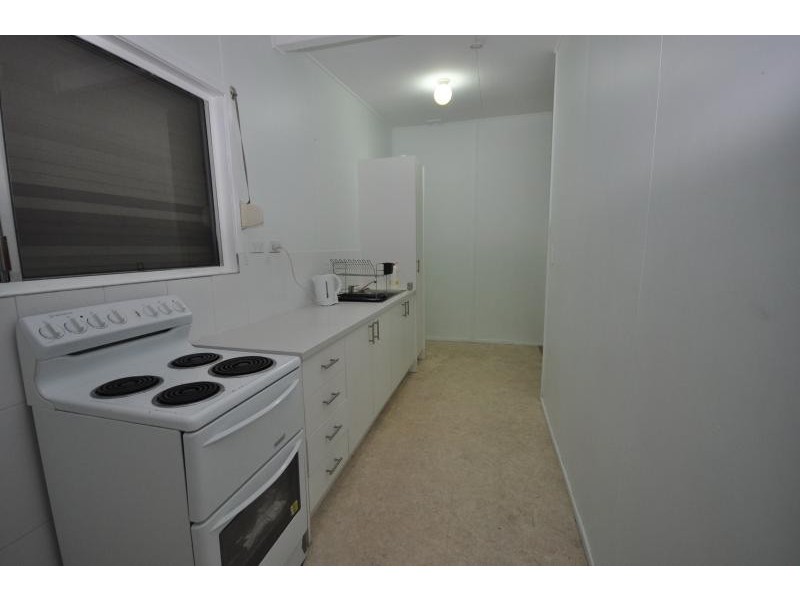 4 Woonga Street, Woodridge QLD 4114