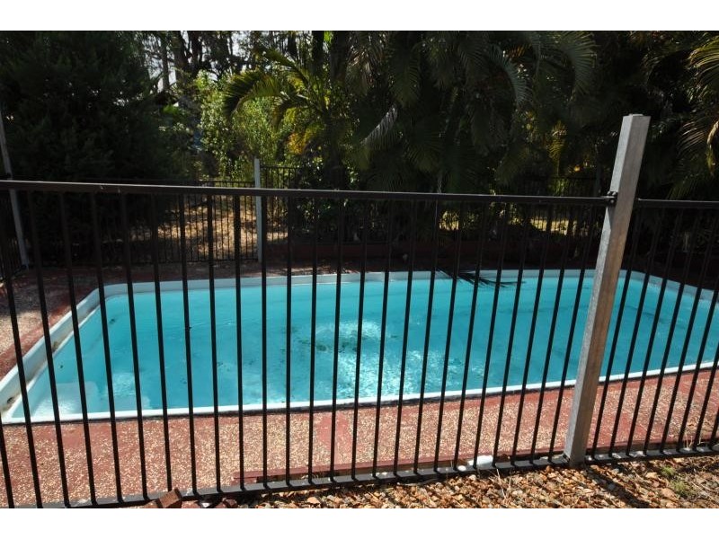 13 wilde Street, Kingston QLD 4114