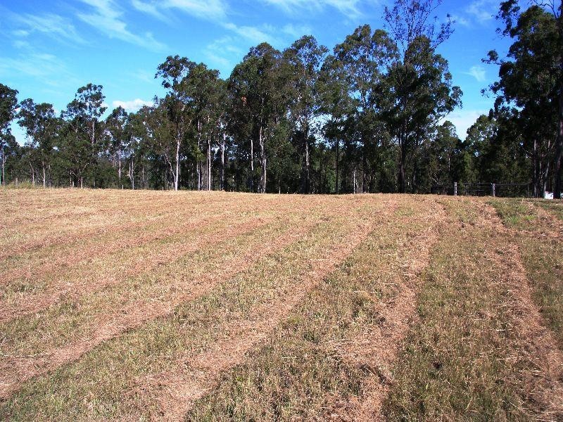 39 Old Veteran Road VETERAN 4570, Veteran QLD 4570