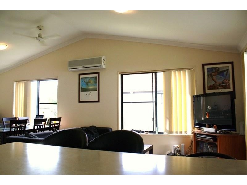 67 Serafina Drive HELENSVALE 4212, Helensvale QLD 4212