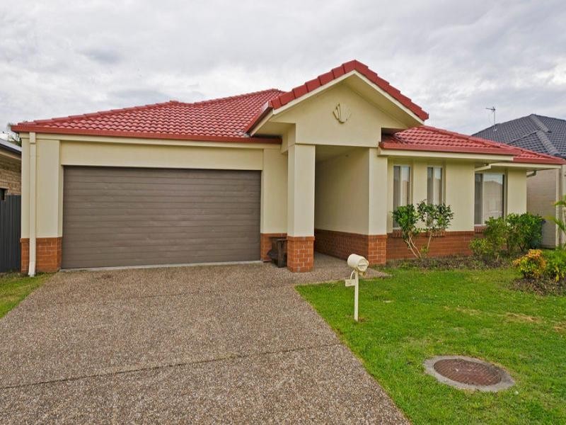 14 Sheffield Circuit PACIFIC PINES 4211, Pacific Pines QLD 4211