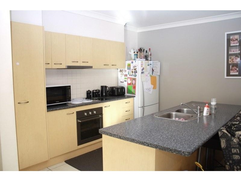 14 Sheffield Circuit PACIFIC PINES 4211, Pacific Pines QLD 4211