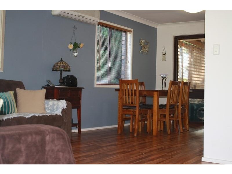 10 Innes Avenue MOLENDINAR 4214, Molendinar QLD 4214