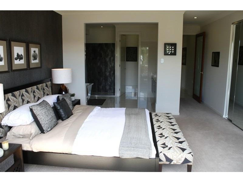 24 Candlebark  Circuit UPPER COOMERA 4209, Upper Coomera QLD 4209