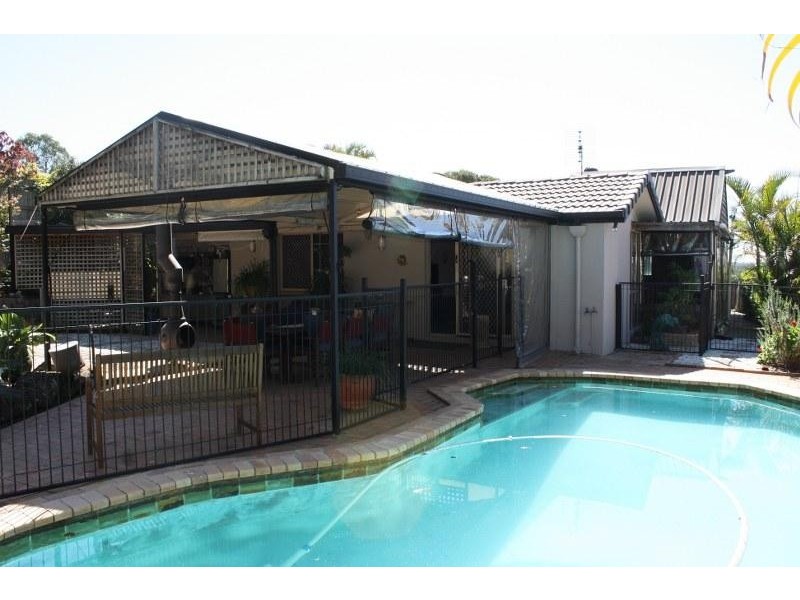 18 Tanunda  Drive HELENSVALE 4212, Helensvale QLD 4212