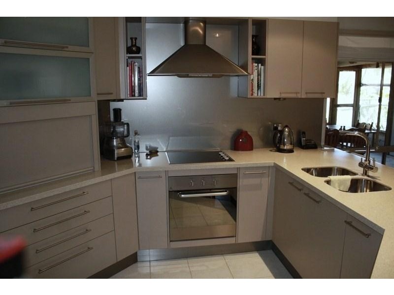 18 Tanunda  Drive HELENSVALE 4212, Helensvale QLD 4212
