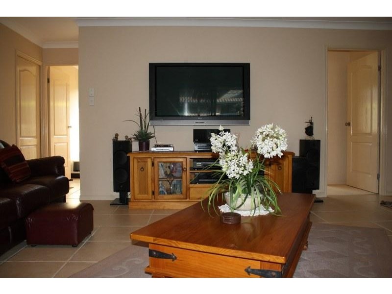 33 Roseapple  Circuit OXENFORD 4210, Oxenford QLD 4210