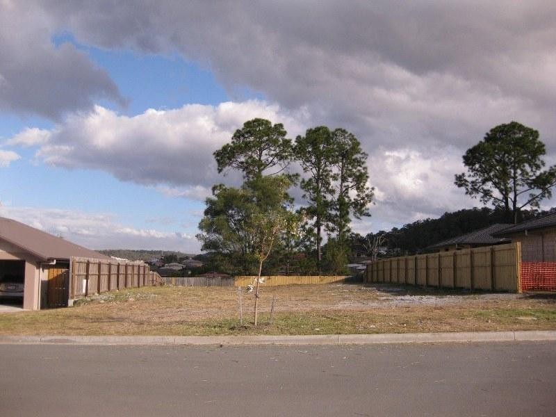 15 Flame Trees Crescent MAUDSLAND 4210, Maudsland QLD 4210