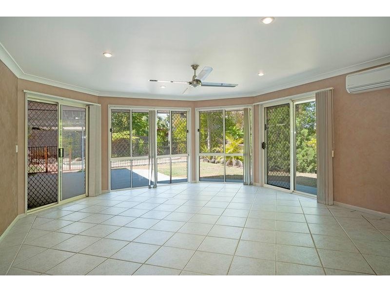 179 Discovery  Drive HELENSVALE 4212, Helensvale QLD 4212